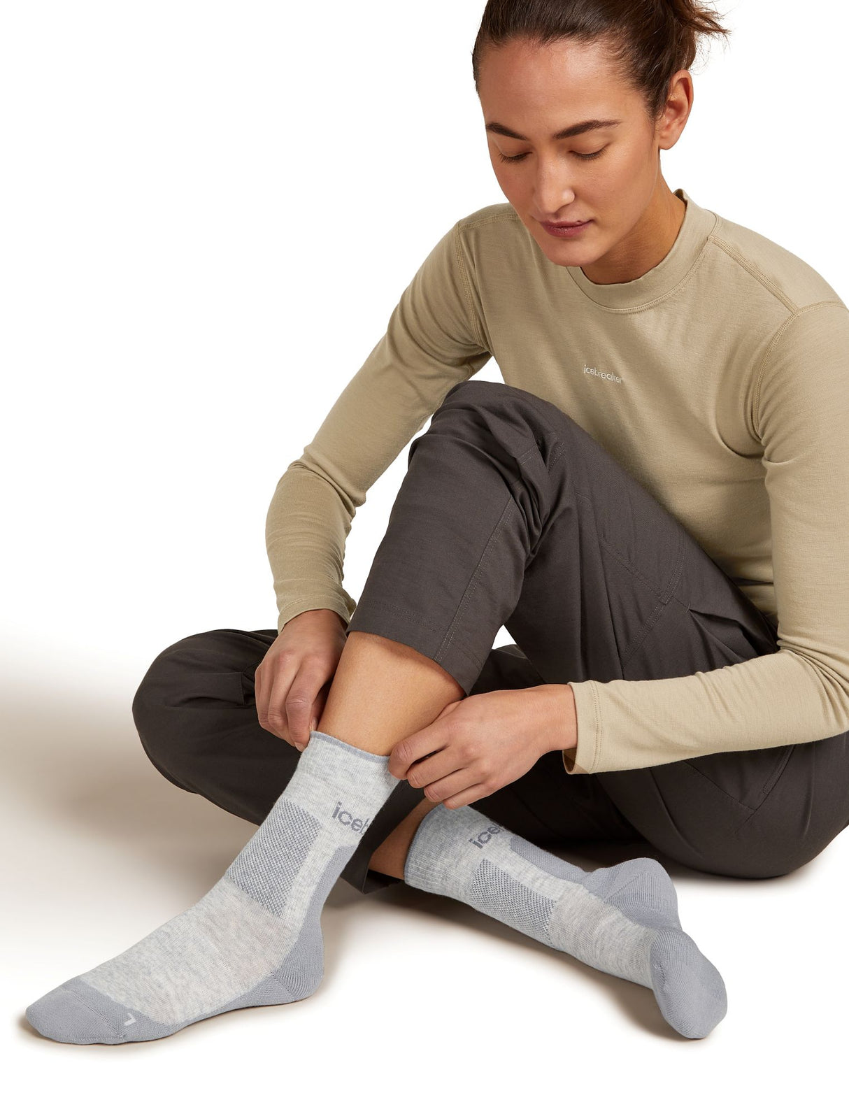 Hiking socks Icebreaker Hike+ Medium Crew Merino women's
