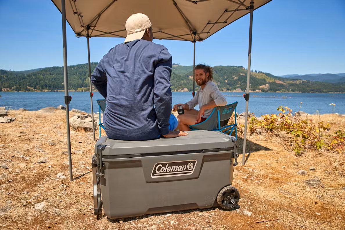 Cooler box Coleman Convoy 100QT Wheeled