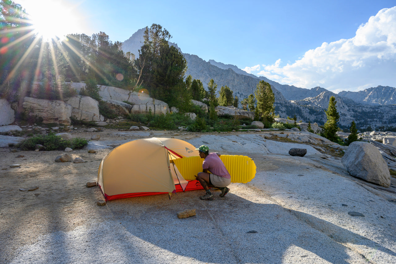 Teltis, paklāji, guļammaisi