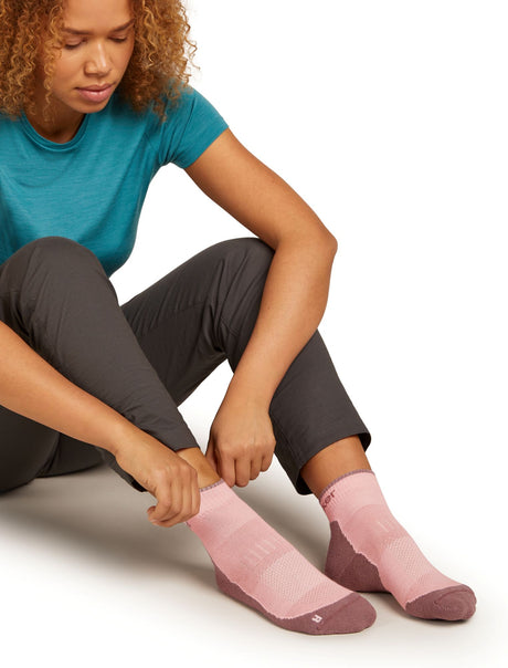 Zeķes Icebreaker Hike+ Light Mini Merino sieviešu