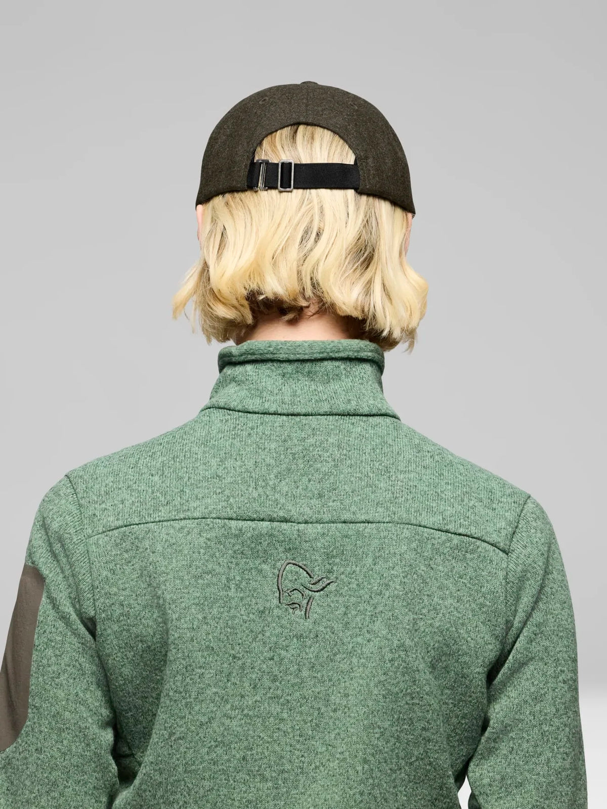 Norrøna /29 wool cap with visor