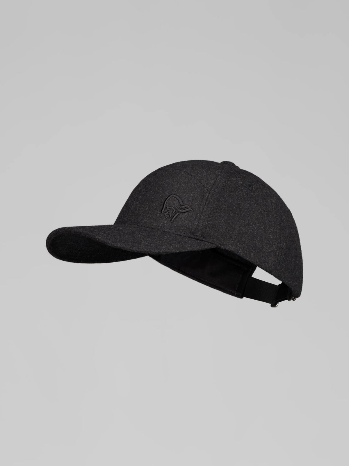 Norrøna /29 wool cap with visor