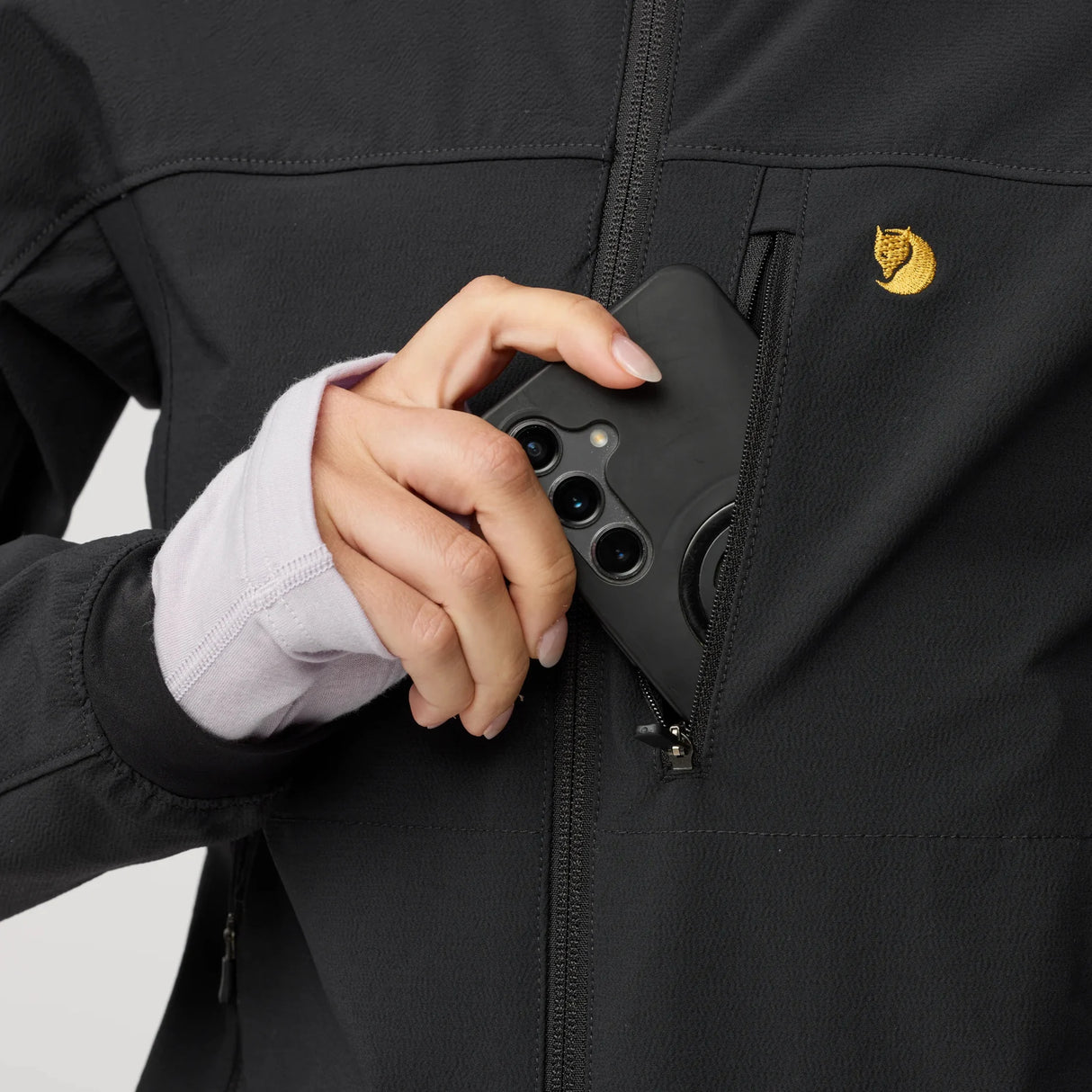 Fjallraven vējjaka Bergtagen Stretch sieviešu