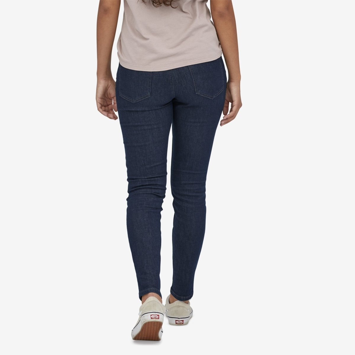 Džinsa bikses Patagonia Slim Jeans sieviešu