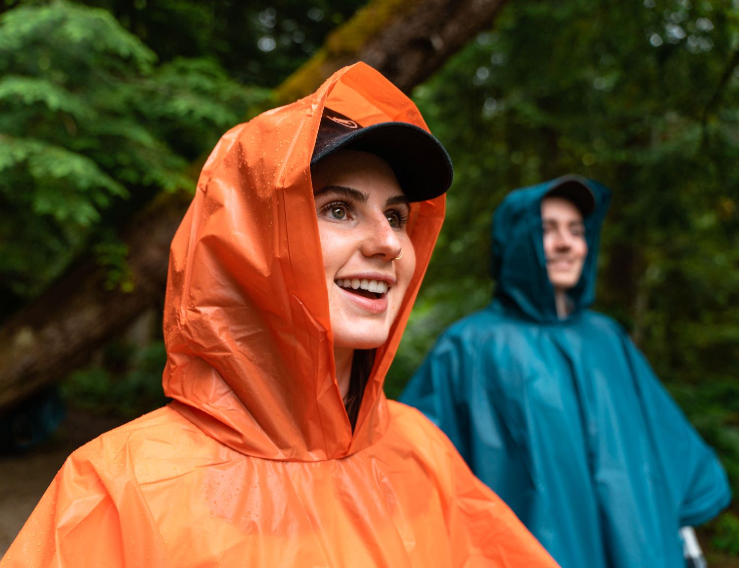 Lietus pončo Coghlans Lightweight poncho