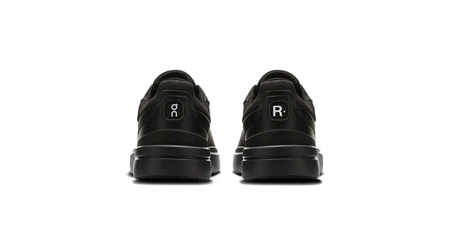 ON The Roger Advantage men's sneakers